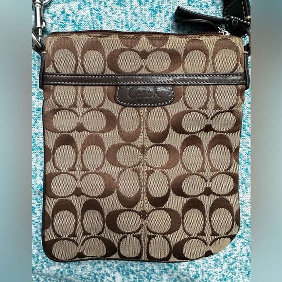Coach cross body canvas bag - Picture 4 of 4
